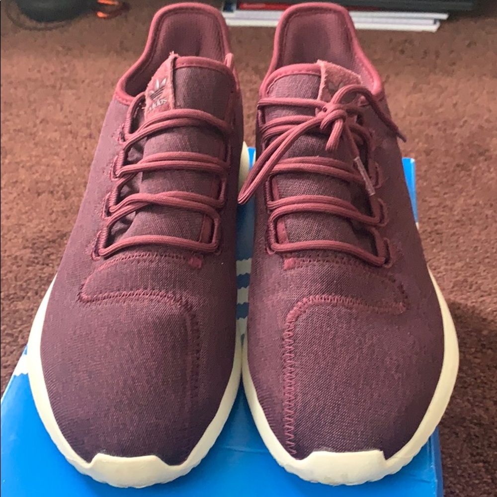 Adidas - Picture 3 of 3
